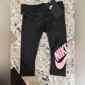 NWT Nike 2T toddler girl leggings